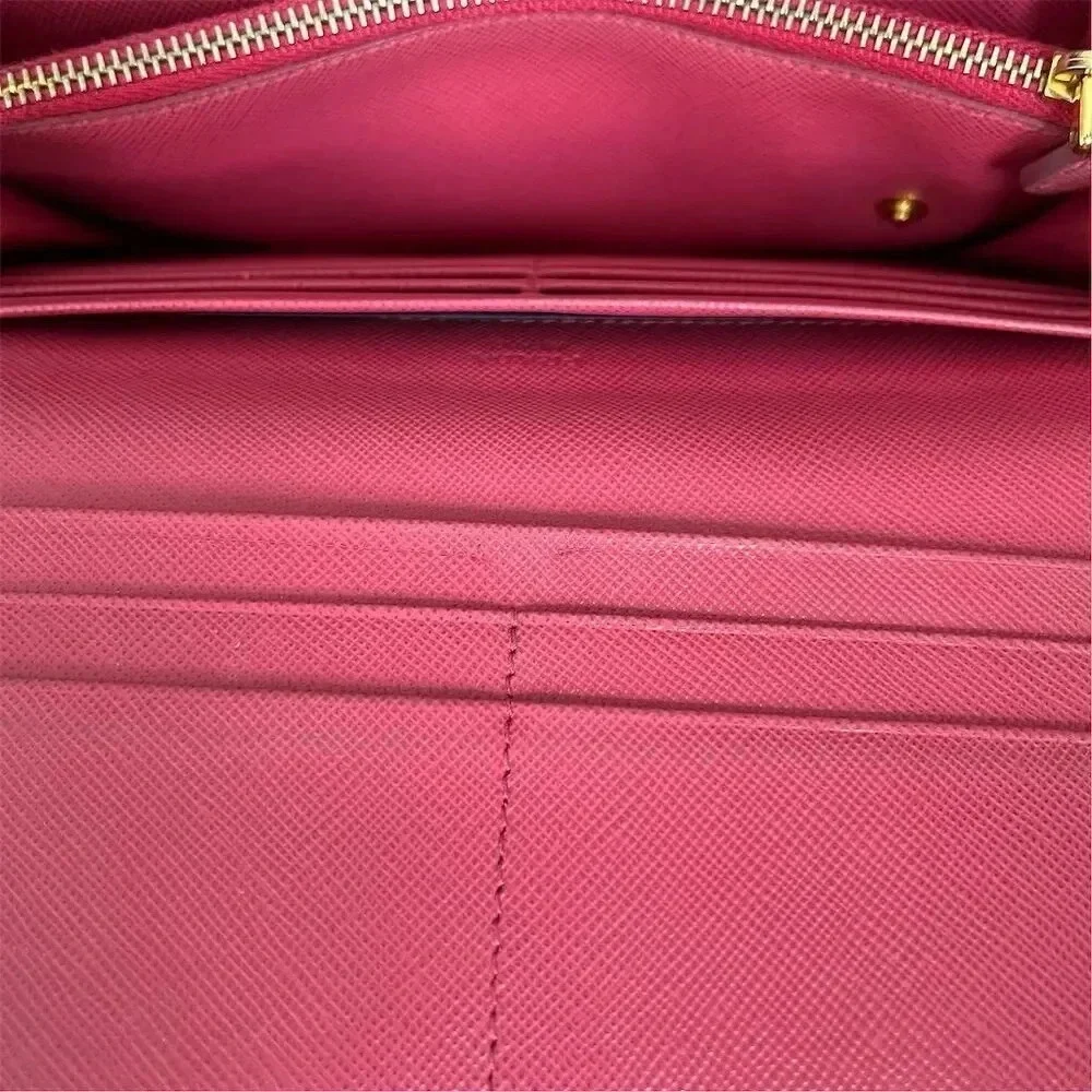 Prada Women's Pink Saffiano Leather Bow Wallet - Picture 5 of 7